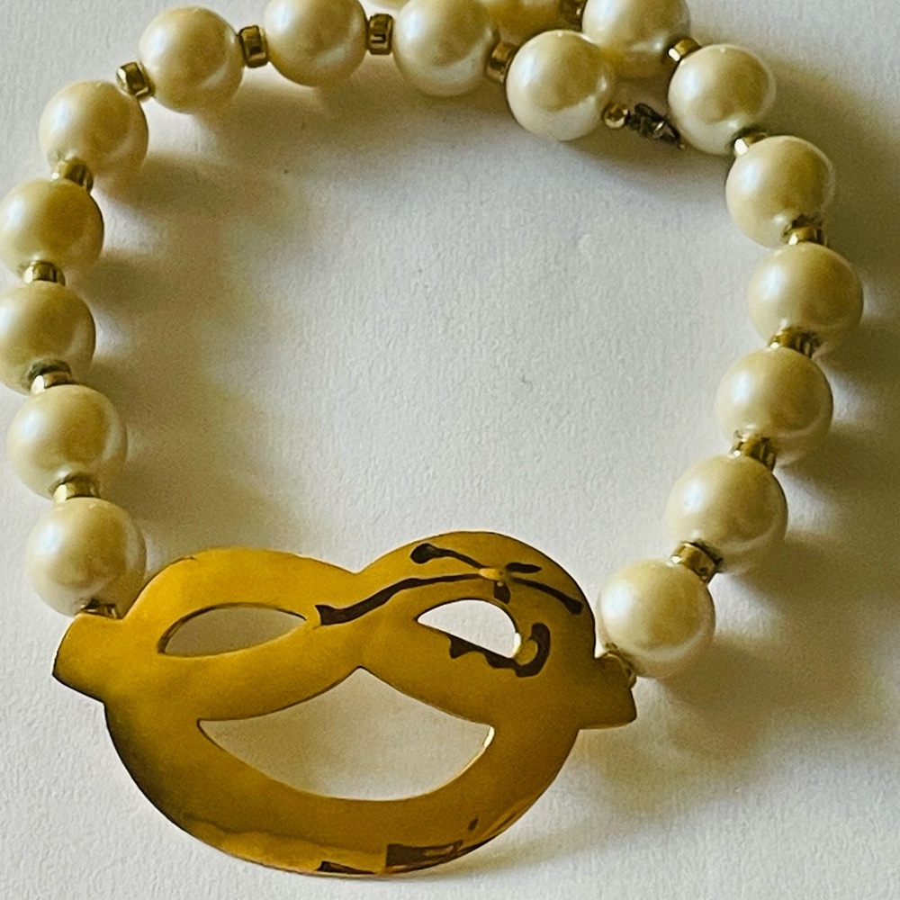 Vintage Sutton Hoo Carlton Ridge chunky faux pearl necklace gold pretzel pendant